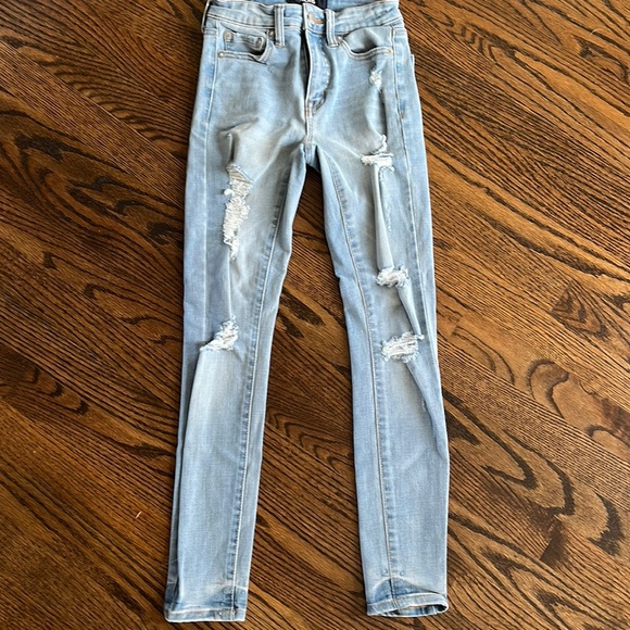 Great condition. Aeropostale skinny jeans. - Picture 1 of 2